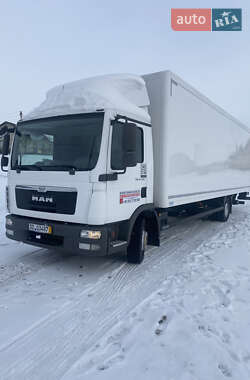 Грузовой фургон MAN 12.220 2013 в Бучаче