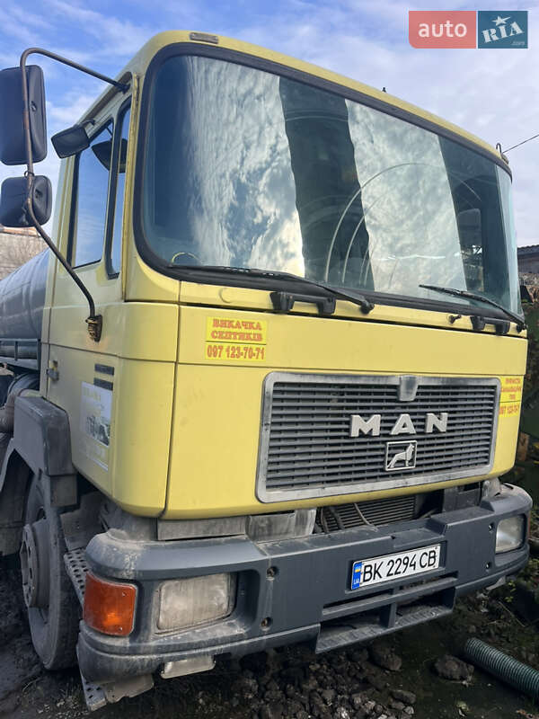 Машина  асенізатор (вакуумна) MAN 14.280 1993 в Рівному фото 2 Машина  асенізатор (вакуумна) MAN 14.280 1993 в Рівному