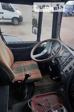 Грузовой фургон MAN 14.284 2000 в Чернигове
