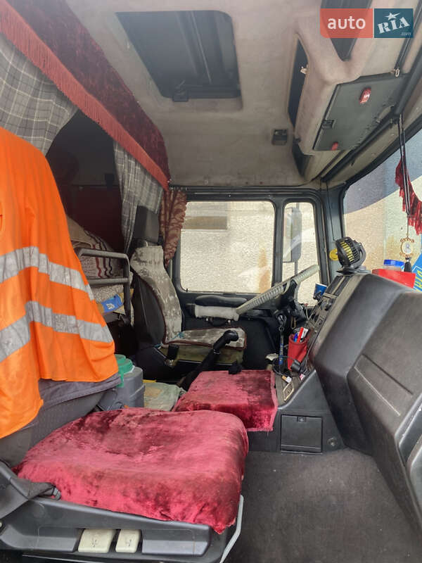 Грузовой фургон MAN 14.285 2004 в Радомышле фото 5 Грузовой фургон MAN 14.285 2004 в Радомышле