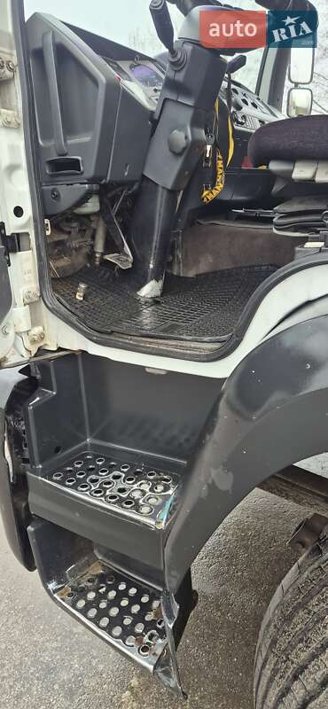 Тентованый MAN 18.220 2005 в Кропивницком