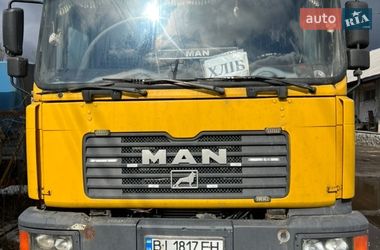 Грузовой фургон MAN 18.220 2004 в Полтаве