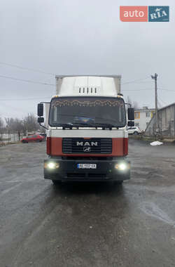 Грузовой фургон MAN 18.224 2001 в Днепре