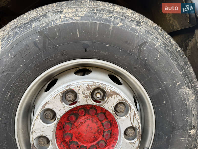 Тентований MAN 18.225 2002 в Ізмаїлі