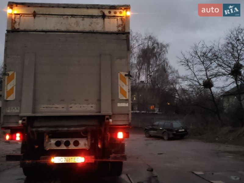 Вантажний фургон MAN 18.225 2002 в Львові