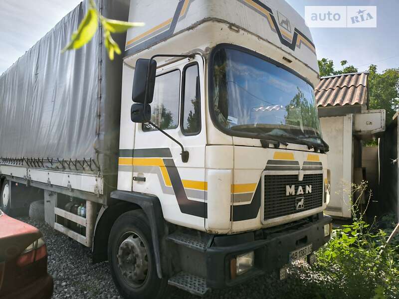 Тентований MAN 18.232 1995 в Кривому Розі