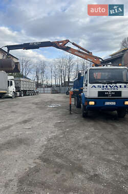 Самосвал MAN 18.284 2001 в 