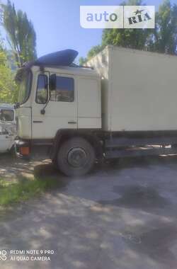 Вантажний фургон MAN 18.285 1994 в Дніпрі