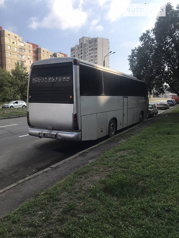 Туристический / Междугородний автобус MAN 18.370 1996 в Киеве