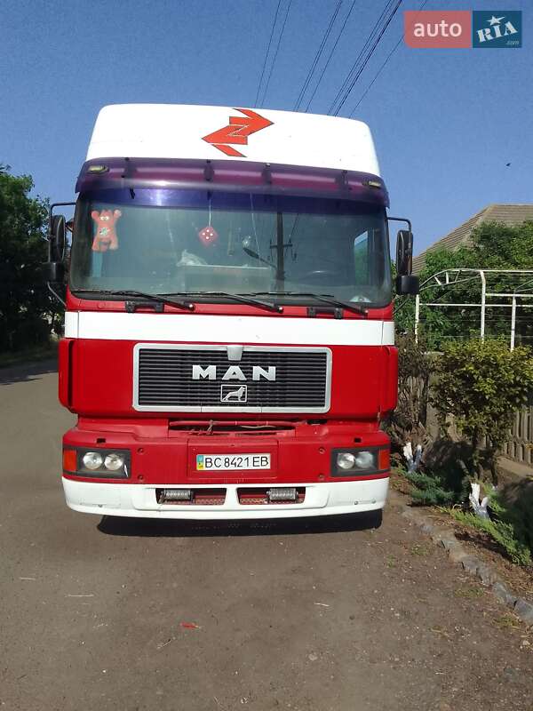 Тягач MAN 18.403 1996 в Килии фото 3 Тягач MAN 18.403 1996 в Килии