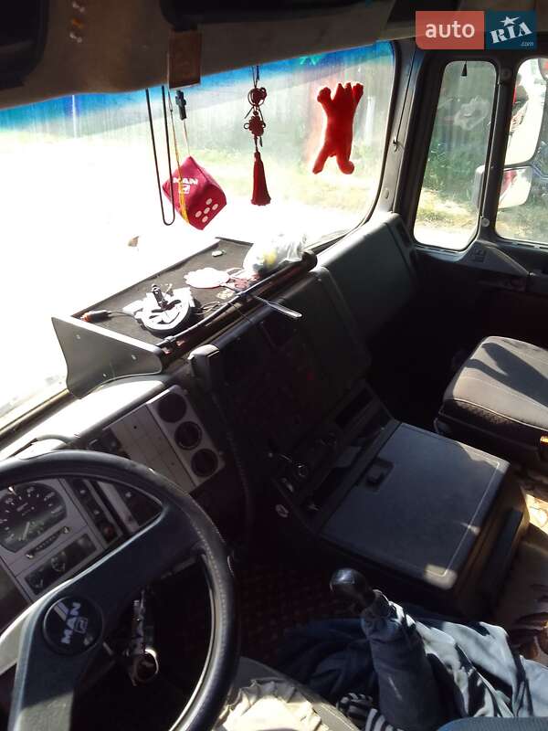 Тягач MAN 18.403 1996 в Килии фото 5 Тягач MAN 18.403 1996 в Килии