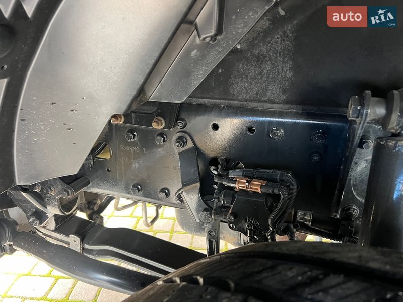 Тягач MAN 18.403 2013 в Хусте