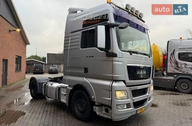 Тягач MAN 18.403 2013 в Хусті