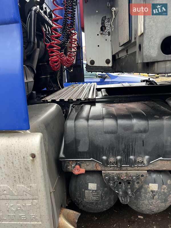 Тягач MAN 18.410 2008 в Києві