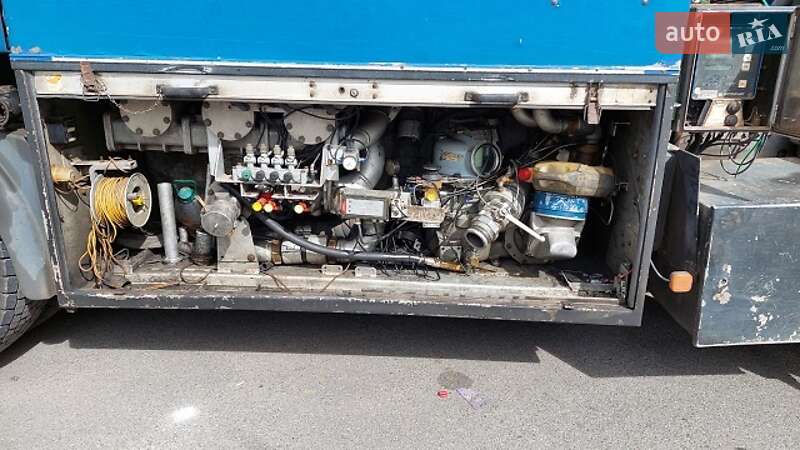 Цистерна MAN 18.413 2004 в Білій Церкві