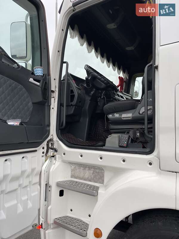 Тягач MAN 18.430 2006 в Днепре