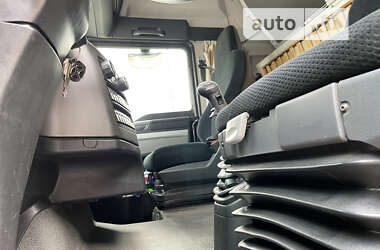 Тягач MAN 18.440 2012 в Львові