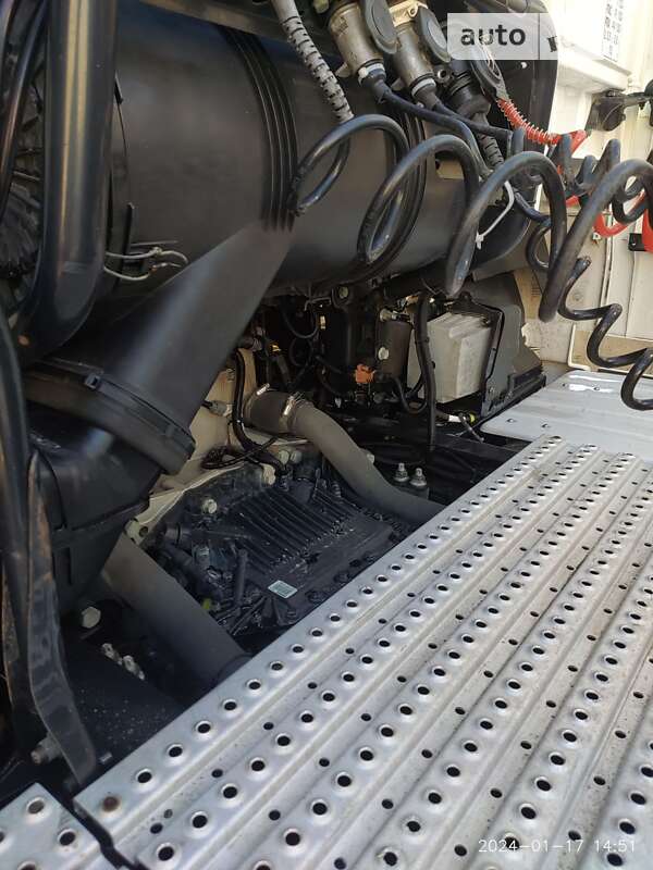 Тягач MAN 18.440 2016 в Одессе