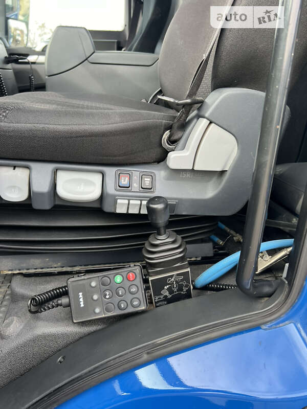 Тягач MAN 18.440 2009 в Черновцах