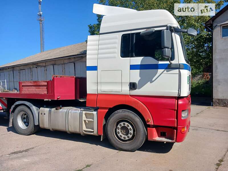 Тягач MAN 18.440 2007 в Мукачевому