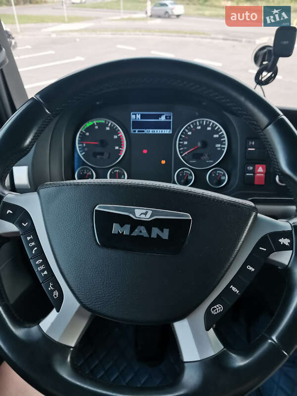 Самосвал MAN 18.440 2013 в 