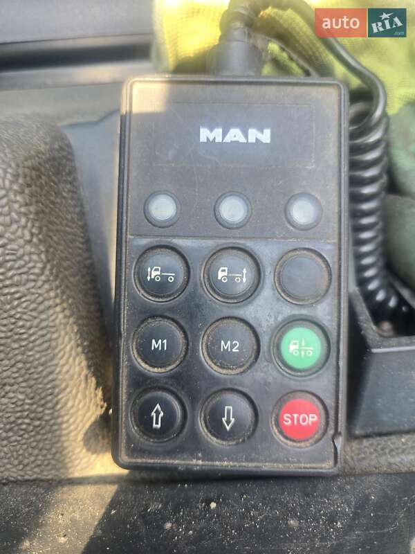 Тягач MAN 18.440 2009 в Львове