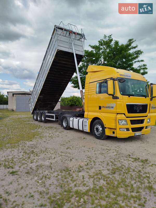 Самосвал MAN 18.440 2012 в Радехове