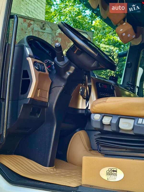 Тягач MAN 18.440 2014 в Долине