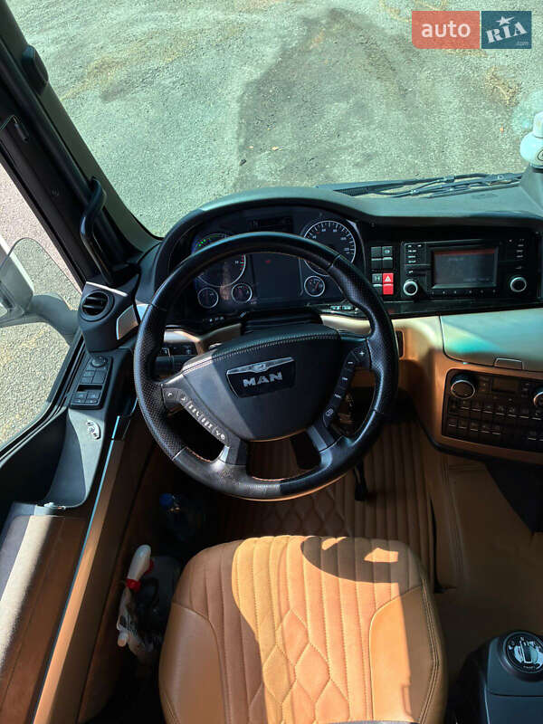 Тягач MAN 18.440 2014 в Долине