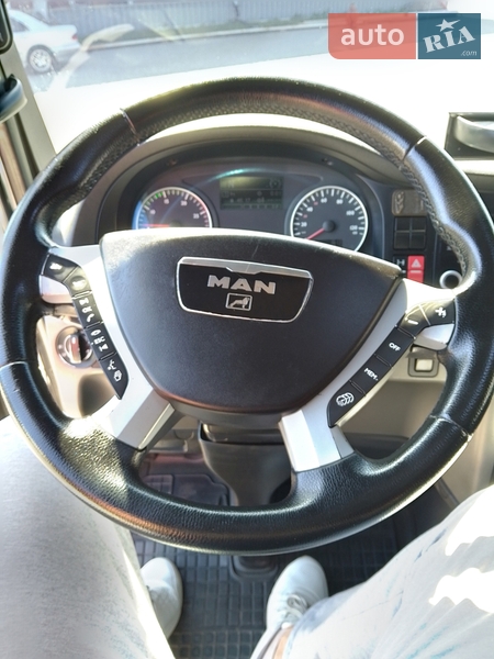 Тягач MAN 18.440 2009 в Львове