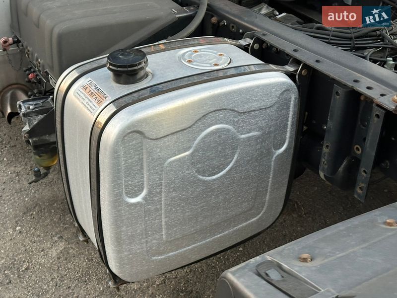 Тягач MAN 18.440 2012 в Умани