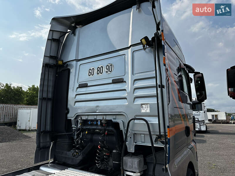 Тягач MAN 18.480 2013 в Умані