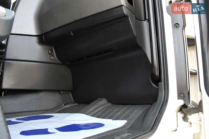 Тягач MAN 18.480 2016 в Львові фото 50 Тягач MAN 18.480 2016 в Львові