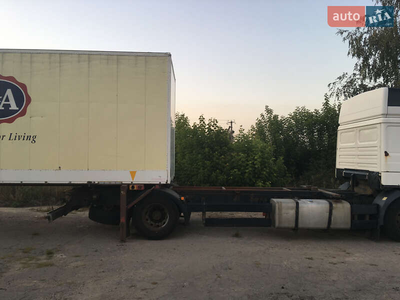 Контейнеровоз MAN 19.314 2000 в Новой Водолаге