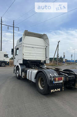 Тягач MAN 19.414 2000 в 
