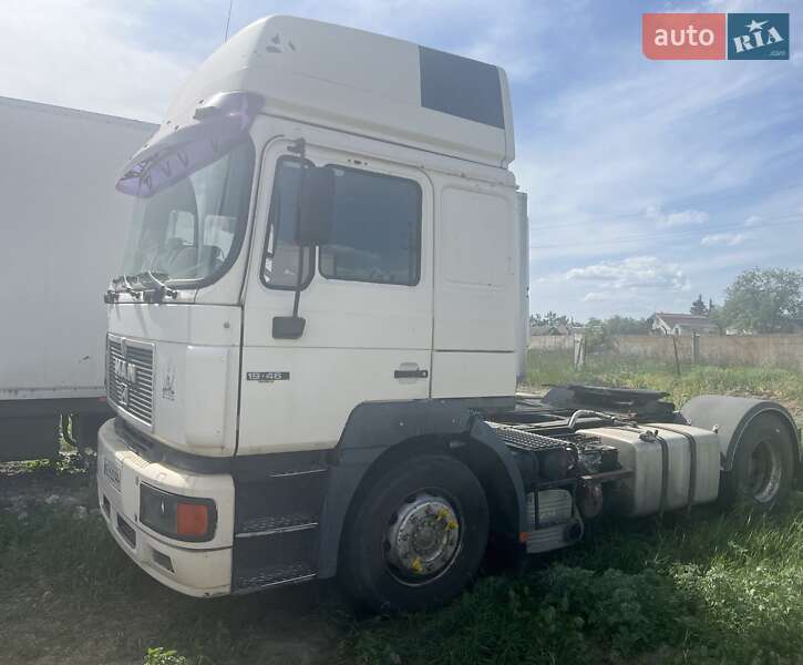 Тягач MAN 19.463 2000 в Дніпрі