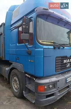 Тягач MAN 19.464 2000 в 