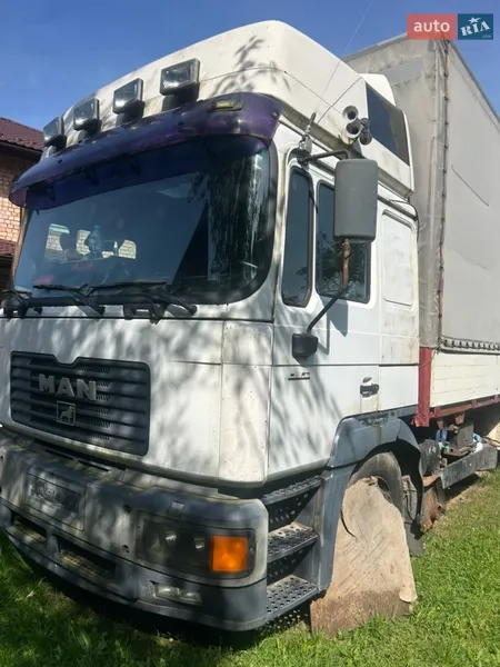 MAN 23.464 2000