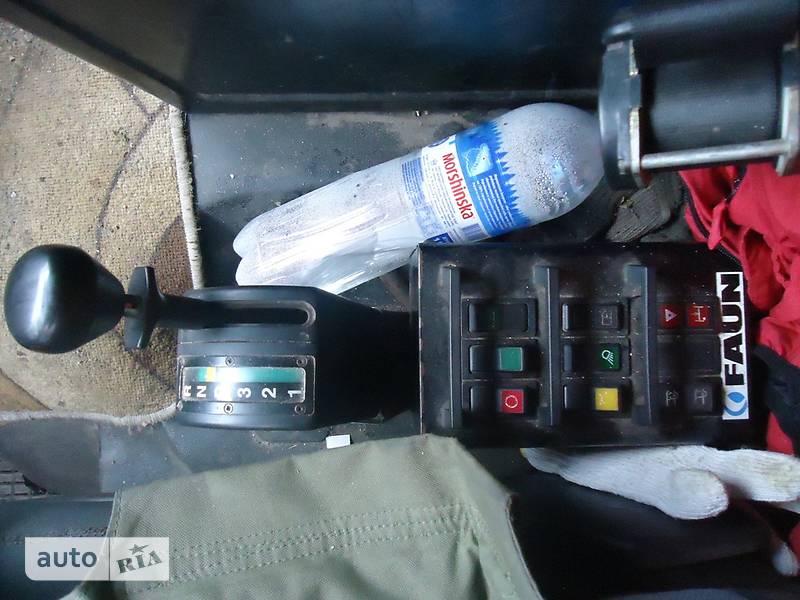 Сміттєвоз MAN 25.224 2001 в Києві