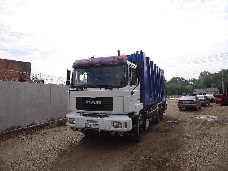 Сміттєвоз MAN 26.314 2002 в Києві фото 2 Сміттєвоз MAN 26.314 2002 в Києві