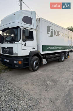 Грузовой фургон MAN 26.314 2001 в Тячеве