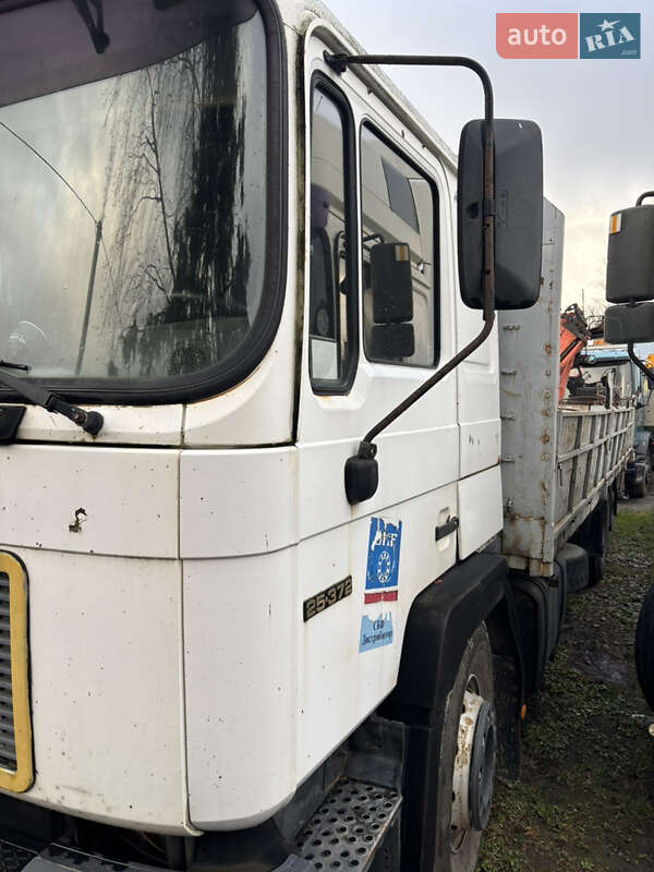 Кран-манипулятор MAN 26.372 1995 в Жовкве