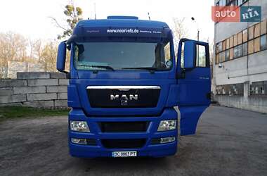 Контейнеровоз MAN 26.400 2010 в 