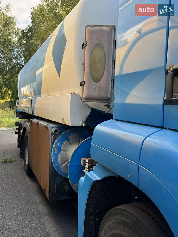 Бензовоз MAN 26.400 2006 в Києві