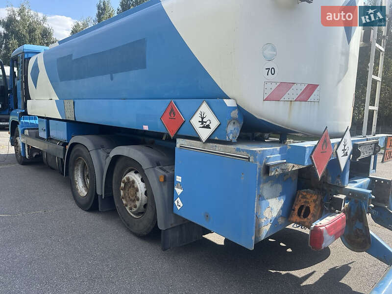 Бензовоз MAN 26.400 2006 в Києві