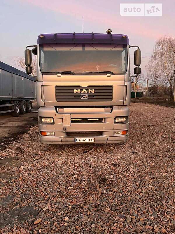 Контейнеровоз MAN 26.410 2004 в Новоукраинке