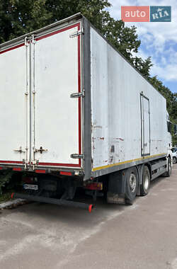 Грузовой фургон MAN 26.410 2002 в 