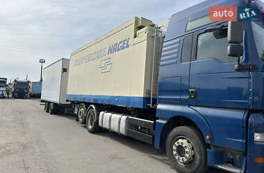 Контейнеровоз MAN 26.410 2001 в 
