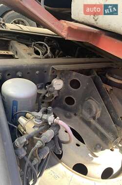 Зерновоз MAN 26.413 2002 в Жашківу