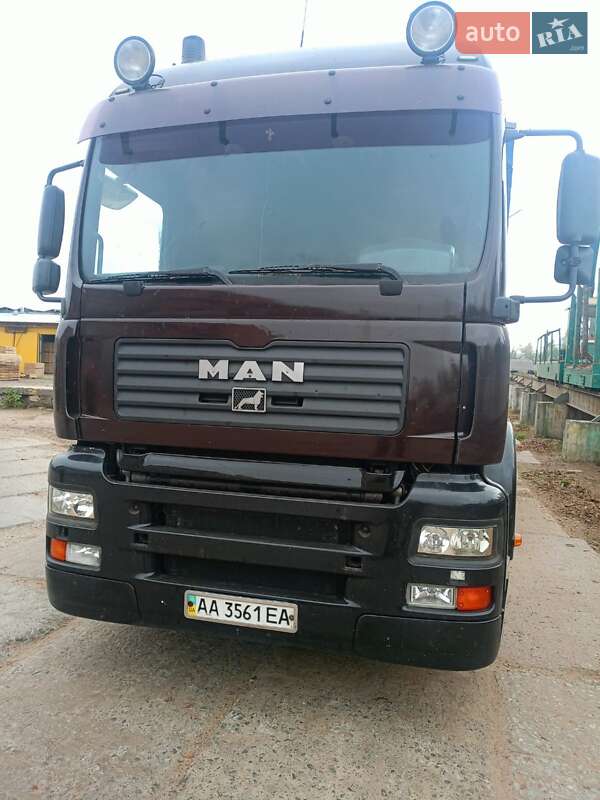 Тягач MAN 26.413 2002 в Києві